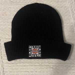 Dickies beanie